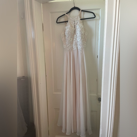 Dusty pink beaded prom dress size 2 - Picture 1 of 5